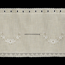 Zavjesa VERONICA na traci 150x60 cm bez