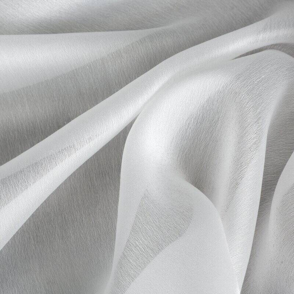 Zavjesa od glatke mat tkanine 300x250 Tirsa