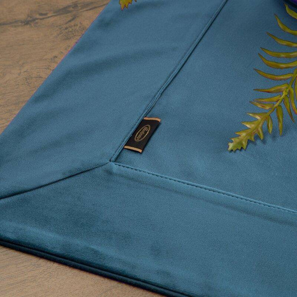 Stolnjak od glatkog baršuna s ukrasnom trakom 145x180 Velvet