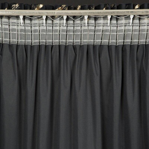 Gotova zavjesa 140x270 od baršuna ukrašena sjajnim mramorom Molly