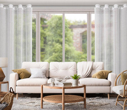 Gotova mrežasta zavjesa 140x250 ukrašena šenil koncem Clara