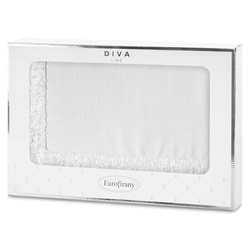 Stolnjak 140x220 ukrašen trakom s resama Tina