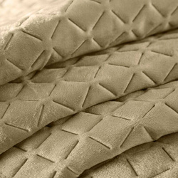 Pokrivač za fotelju 70x160 prošiven u geometrijskom uzorku metodom vrućeg prešanja Dimon