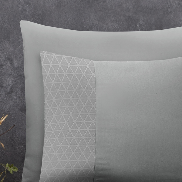 Set posteljine 240x220 od mikrovlakana s nježnim konkavnim uzorkom Embossed