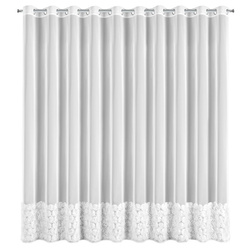 Bijela mrežasta zavjesa ukrašena 3D aplikacijom ruže, 350x250 cm - ROSES3 - Eva Minge