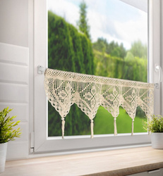 Ažurna kuhinjska zavjesa 150x30 u boho stilu s ukrasnim resicama MARTHA 