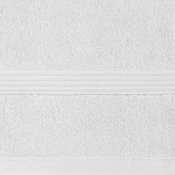 Ručnik 70x140, od pamuka i modala, ukrašen prugama, 550 g/m2 Molly