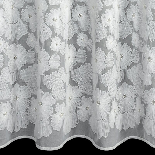 Bijela mrežasta zavjesa ukrašena cvijećem i malim 3D perlicama,, 140x250 cm, rupice - JASMIN 2 Eva Minge