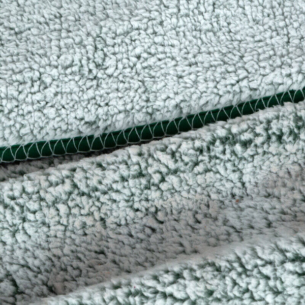 PREMIUM deka 70x160 od mekane bukle tkanine Koala