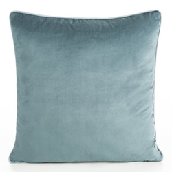 Jastučnica 60x60 od baršuna s nježnim sjajem i ukrasnim rubom Gaja