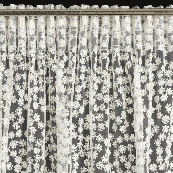 Zavjesa DAISY na traci 130x270 cm bijela