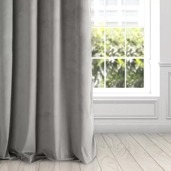 Gotova zavjesa od glat baršuna 140x250 težine 215 g/m2 Pierre