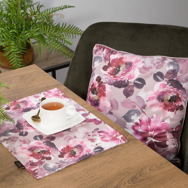 Set od 4 dvostrana podmetača 30x40 ukrašena cvijećem VELVET 1