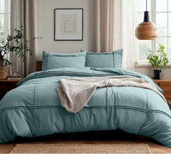 Set posteljine od mikrovlakana dimenzija 240x220 s efektom pranja i prošivenim volanima. Washed Tufted