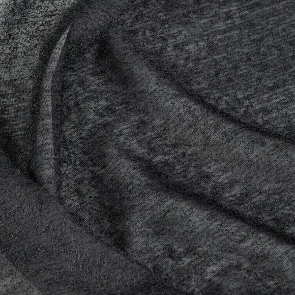 Zavjesa 140x250  AGIS ukrašena dlakavim dodatkom