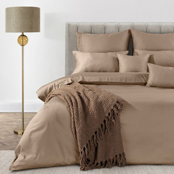 Ekskluzivna pamučna posteljina dimenzija 160x200 cm, makosatin s ukrasnim rubovima i vezom, kolekcija MINGE ELEGANTE