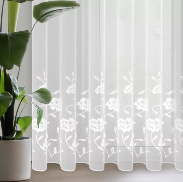 Bijela zavjesa od fine mreže ukrašena izvezenim cvijećem, 350x250 cm, NATALI 