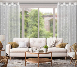 Zavjesa izrađena od tkanine s finom mrežastom strukturom i srebrnim tiskom lišća 140x260 Leila