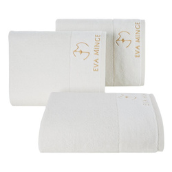 EVA MINGE GAJA ručnik 30x50 od pamučnog frotira s baršunastim rubom i vezom s logom kolekcije, 550 g/m2