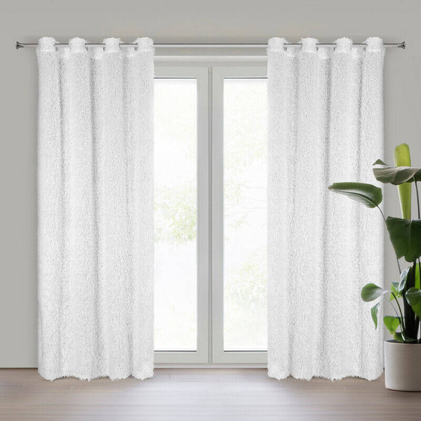 Zavjesa 140x250 MARION ukrašena dlakavim dodatkom