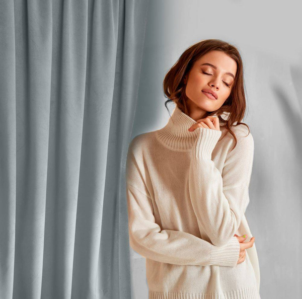 Zavjesa od jednobojnog mekog baršuna trakasta 140x270 cm ružičasta ROSA