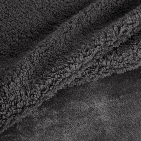 Dvostrana dekica izrađena od čarobno mekane bukle i nježnog flisa 150x200 Tedy