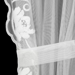 Set od 2 bijele zavjese od fine mreže ukrašene suptilnim vezom, 140x270 cm - LETI