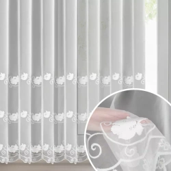 Bijela zavjesa od fine mreže ukrašena suptilnim vezom, 350x250 cm - LETI