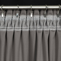 Baršunasta zavjesa 140x300 s finim strukturalnim uzorkom, gramature 200 g/m2 Milo