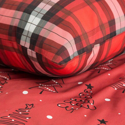 Božićni set posteljine 140x200 s motivom kariranog šara i slatkim božićnim drvcima Scarlet