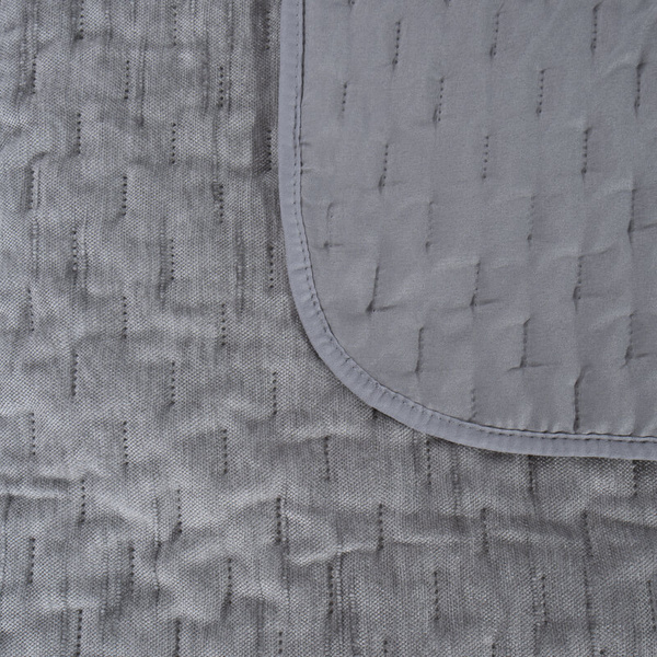 Prekrivač od ​​šenila 170x210 cm, prošiven metodom vrućeg prešanja HELEN1