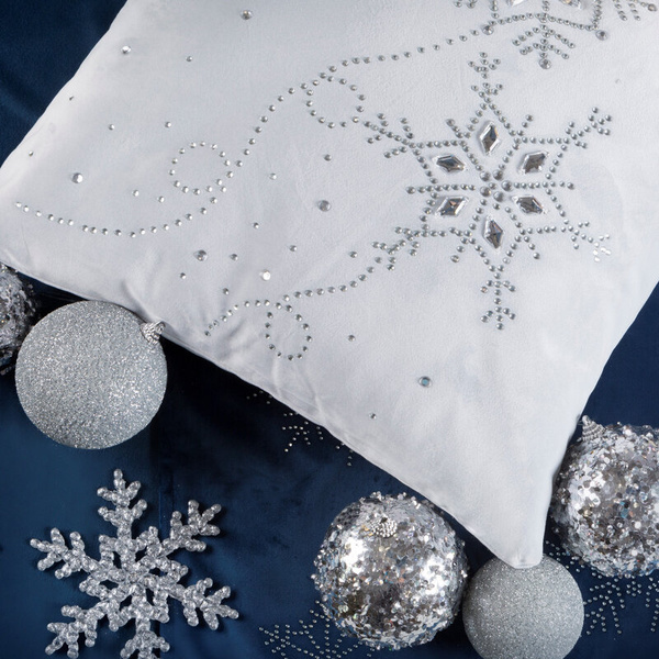 Kugla za božićno drvce prekrasno ukrašena ∅ 10cm