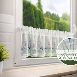 Bijela kuhinjska zavjesa od gaze ukrašena cvjetnim printom i čipkom, 150x30 cm, DOLOREZ tunel