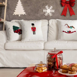 Božićna jastučnica od baršuna s vezom