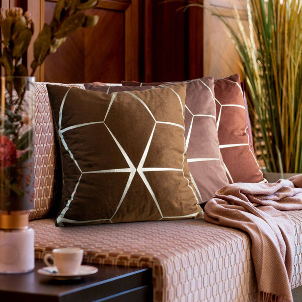 Baršunasta jastučnica sa srebrnim geometrijskim printom 45x45 Blink 28