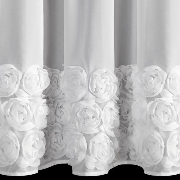 Bijela šifonska zavjesa za kuhinju ukrašena 3D ružama, 70x150 cm- ROSES11 Eva Minge