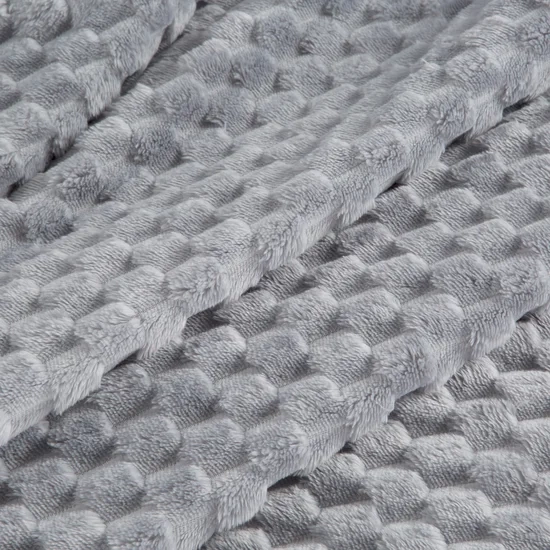 Deka vrlo mekana i ugodna na dodir s reljefnim 3D uzorkom 70x160 Cindy 6