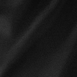 Stolnjak, salveta 85x85 ukrašen trakom i nježnim srebrnim obrubom u elegantnom pakiranju