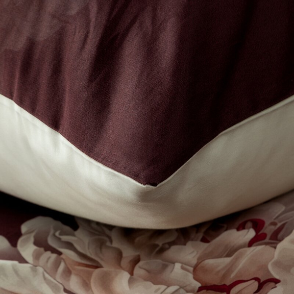 Ekskluzivna posteljina od egipatskog pamučnog makosatena 160x200 cm, kolekcija REINA