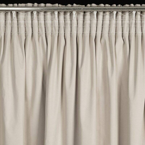 Gotova zavjesa 140x270 od baršuna ukrašena sjajnim mramorom Molly