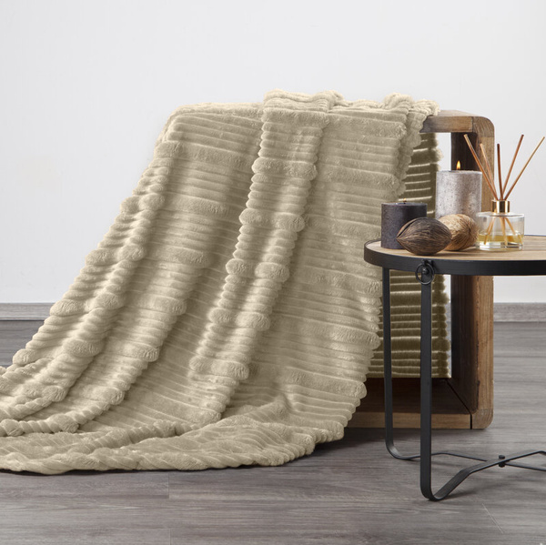 Flano deka 220x200 cm s 3D uzorkom NINA 