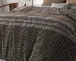 Set posteljine 200x220 od mikrovlakana sa čistim printom, nije potrebno glačanje