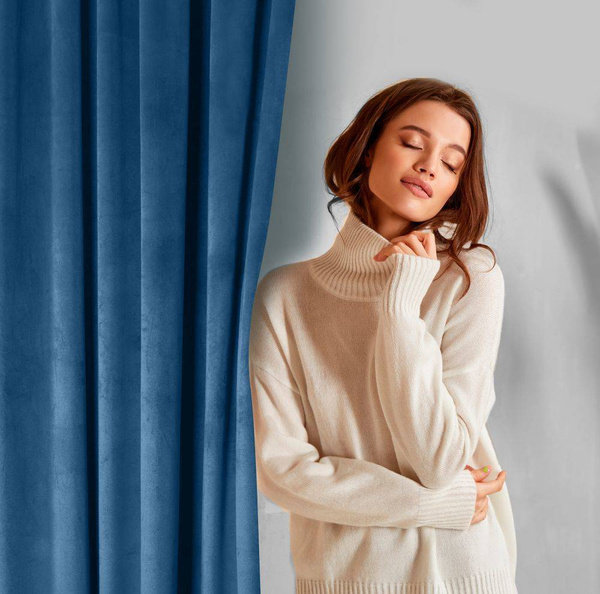 Zavjesa od jednobojnog mekog baršuna trakasta 140x270 cm ružičasta ROSA  