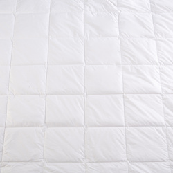 Cjelogodišnji dvodijelni poplun od paperja i perja 200x200 bijeli  Luna 300 + 200 gr/m2 