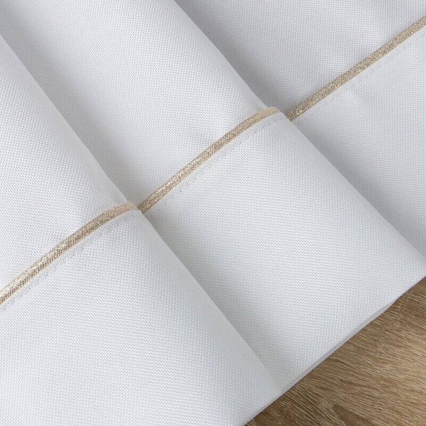 Klasični bijeli nadstolnjak s nježnim zlatnim obrubom 40x140 Madele