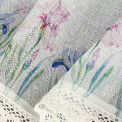 Bijela kuhinjska zavjesa od gaze ukrašena cvjetnim printom i čipkom, 150x30 cm, DOLOREZ tunel