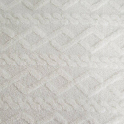 Deka bijela s ukrasnom pletenicom 200x220 