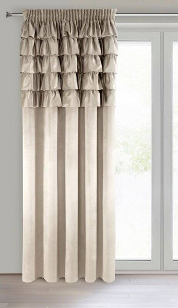 Zavjesa 140x270 na traci AURA s volanima