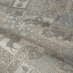 Božićni stolnjak od jacquard tkanine s patchwork motivom protkane srebrnom niti 135x180 Noel