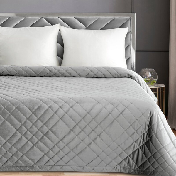 Baršunasti prekrivač za krevet 200x220 cm s geometrijskim šavovima RIA 6